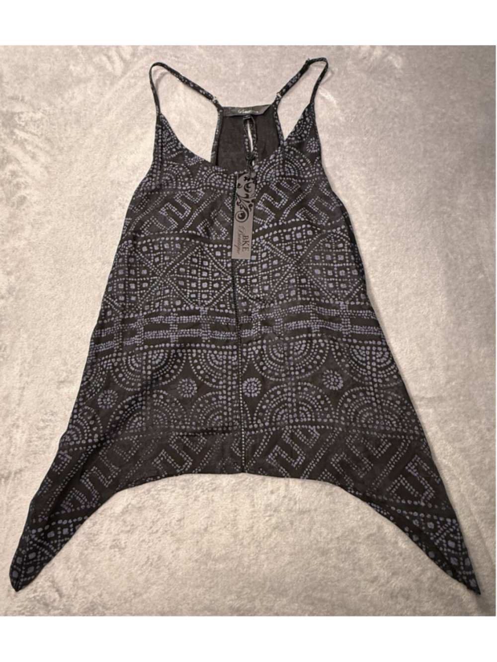 BKE Boutique Woman’s Black/Purpleish ￼Dressy Sexy Tank With Open Back Small